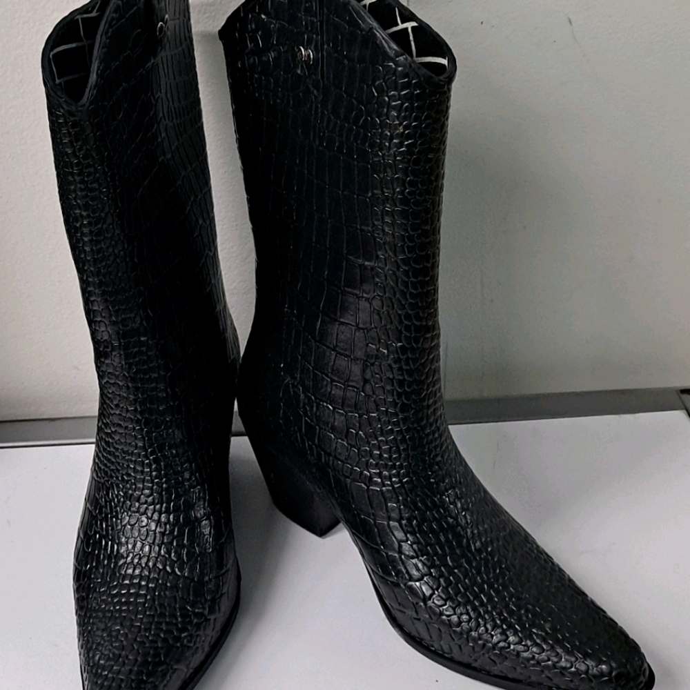 Weather Boots